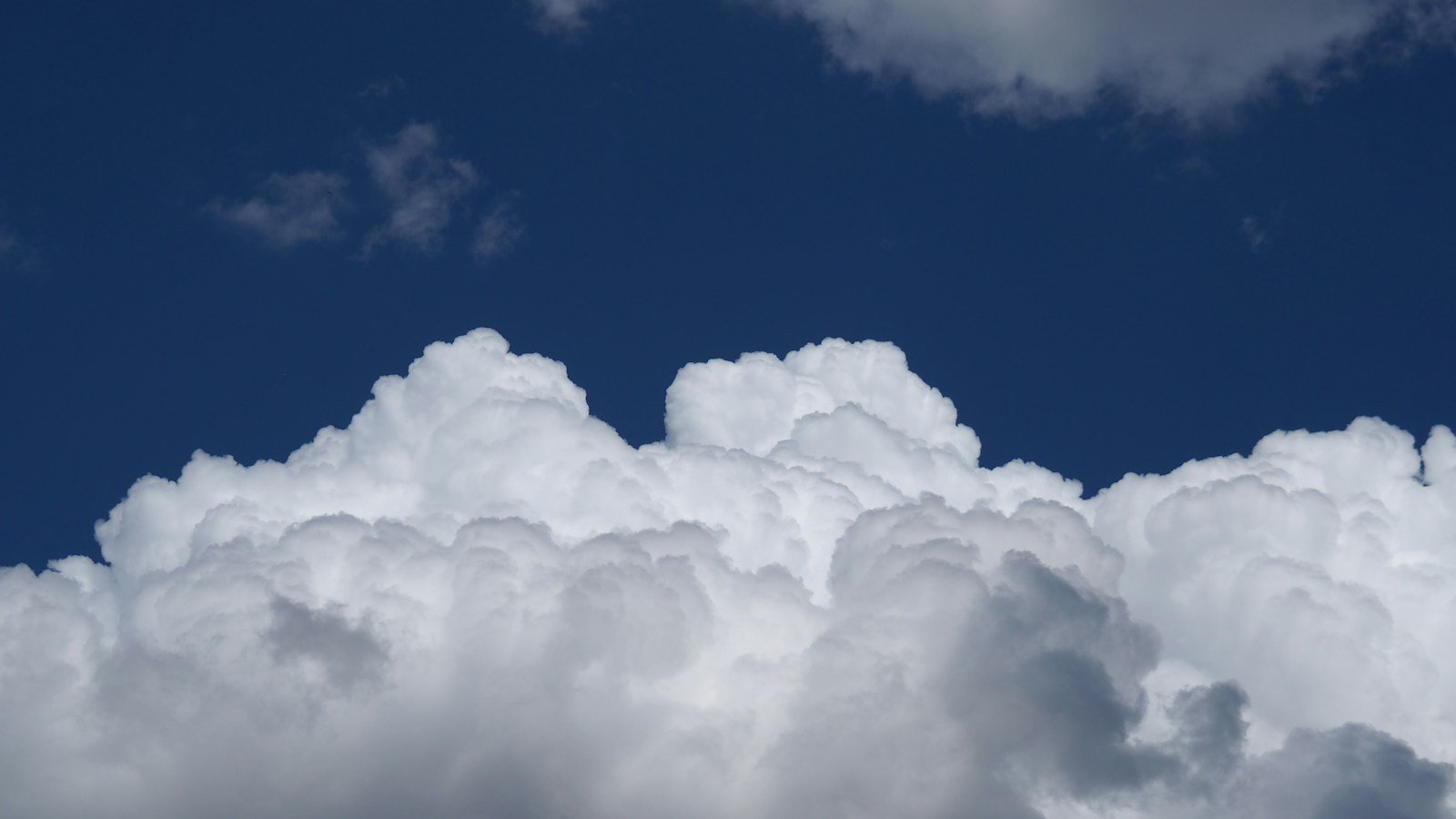 Which is the Best Cloud Storage Platform?